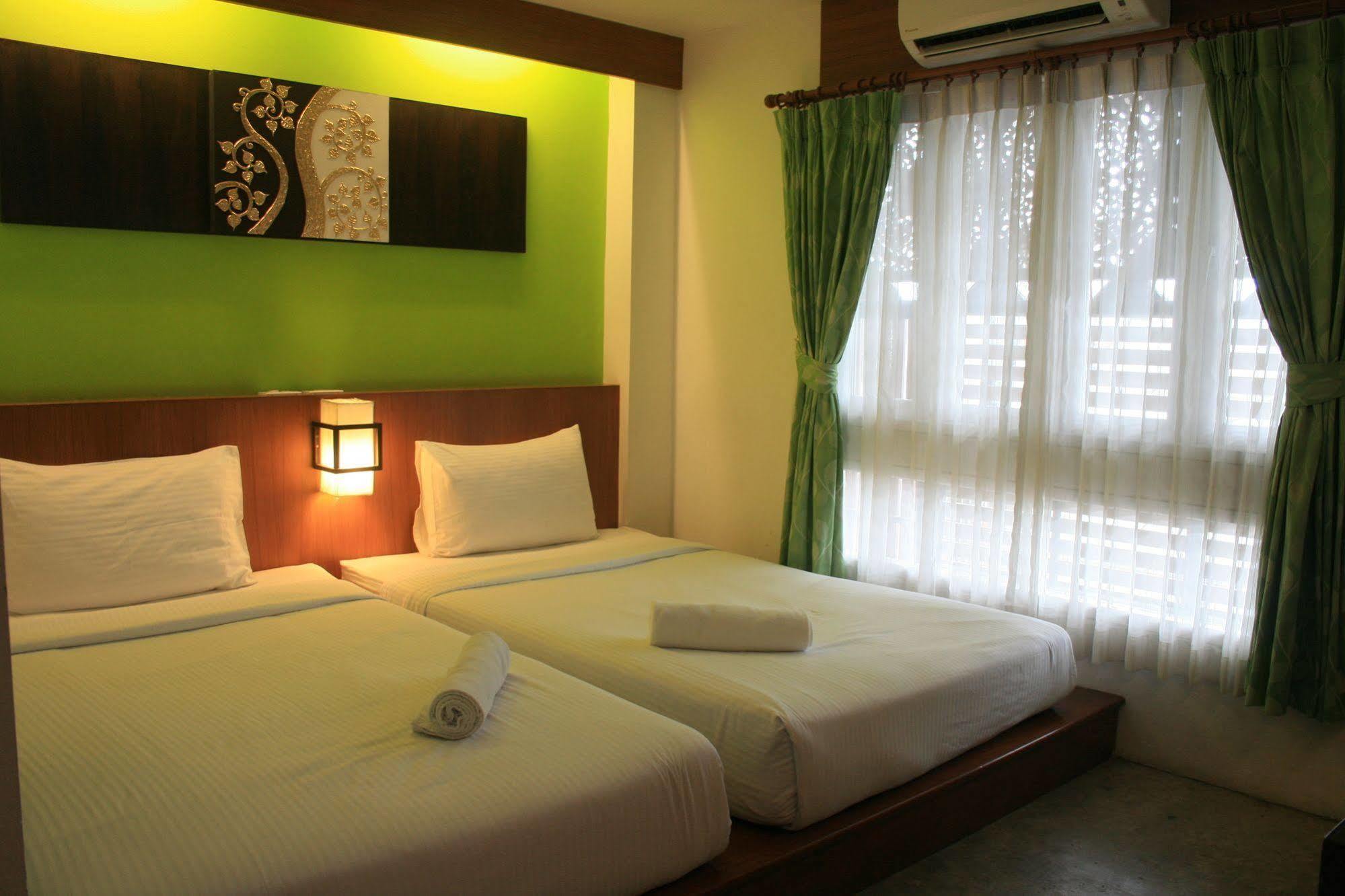 Baan Ing Ping Hotel Chiang Mai Exterior photo
